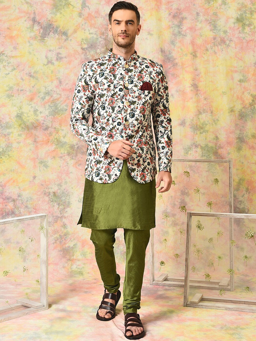 

Hangup Mandrain Collar Regular Kurta With Churidar & Nehru Jacket, Olive