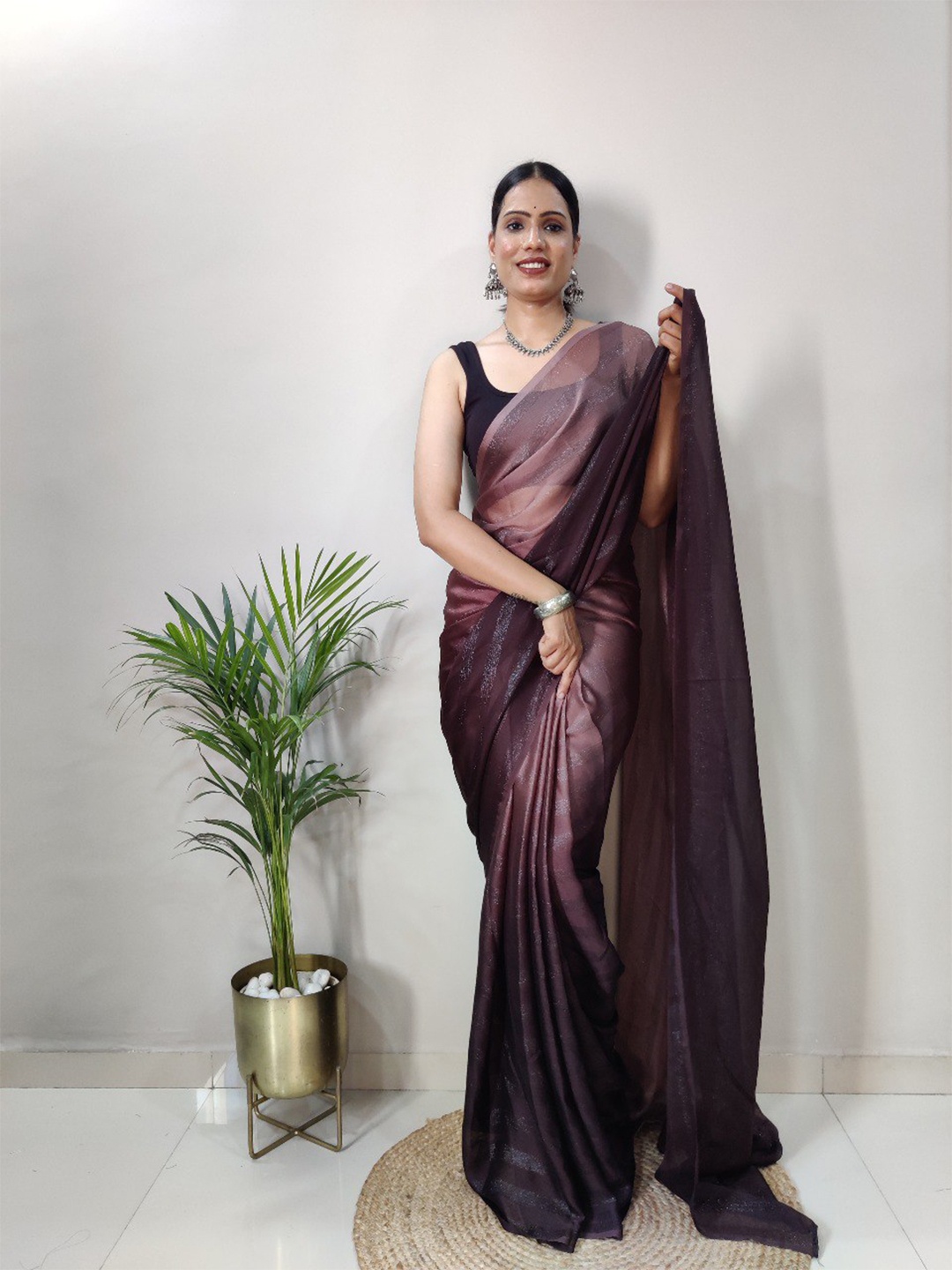 

VEERAX Striped Pure Georgette Saree, Purple