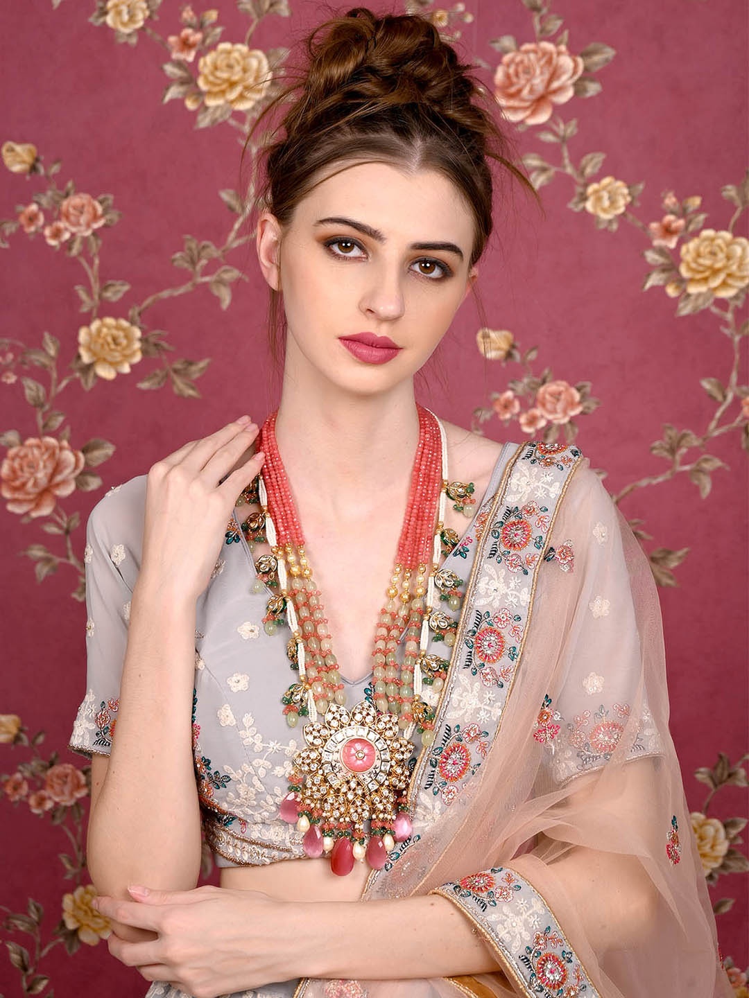 

ODETTE Gold-Plated Stones Studded & Beaded Jewellery Set