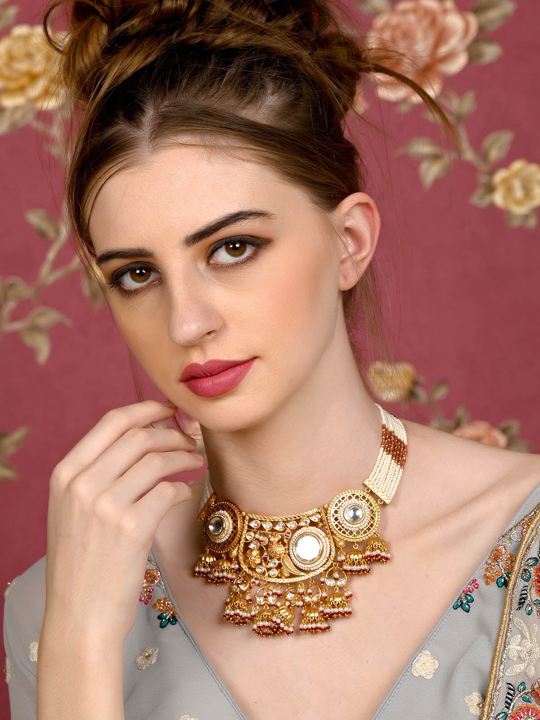 

ODETTE Gold-Plated Choker Necklace & Earrings with Maang Tika Set