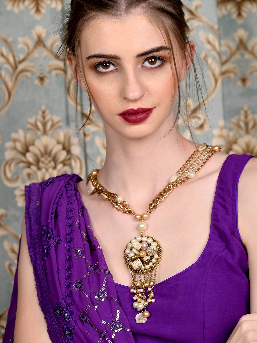 

ODETTE Gold-Plated Stone-Studded Necklace Set