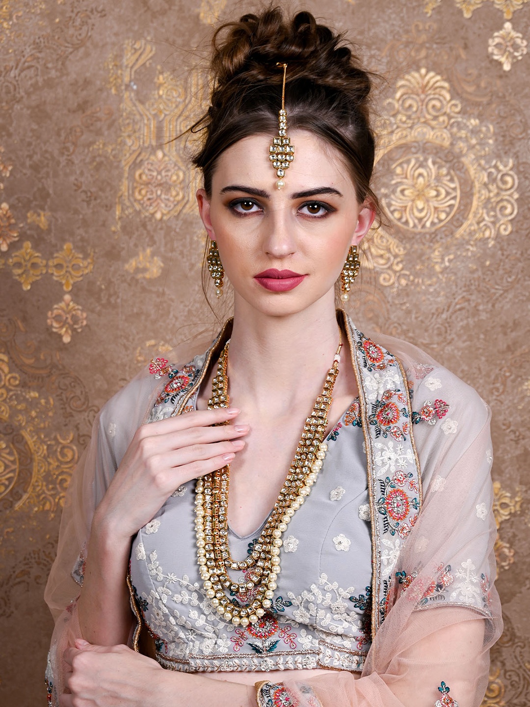 

ODETTE Gold-Plated Stone-Studded Jewellery Set