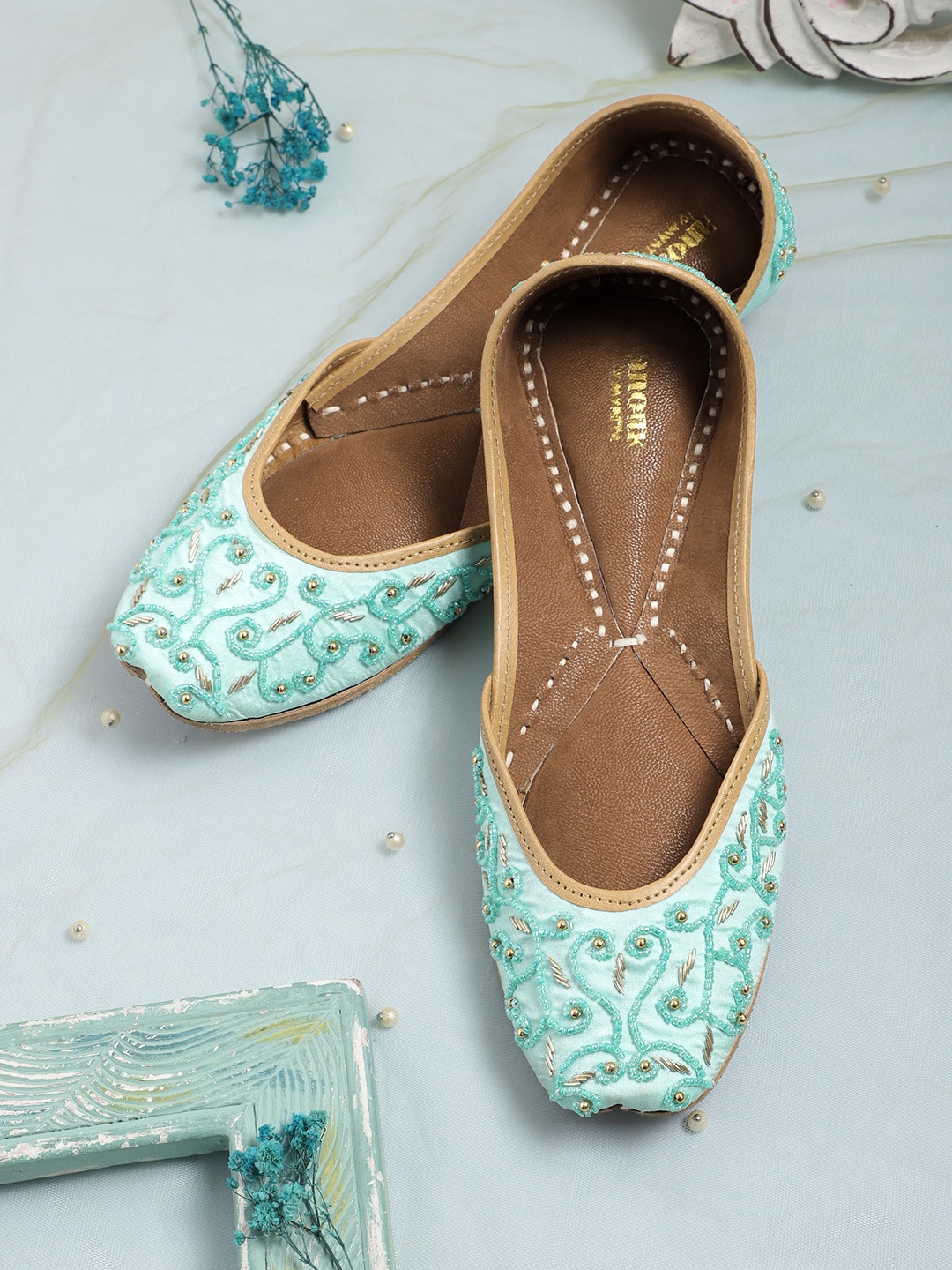 

Anouk Women Embellished Handcrafted Mojaris, Green