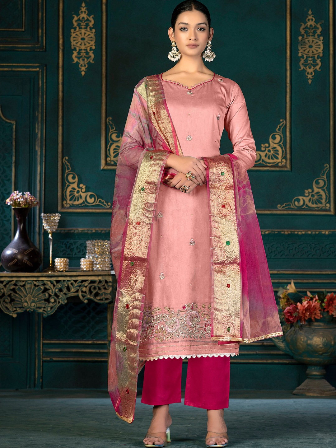 

SHADOW & SAINING Floral Embroidered Zari Unstitched Dress Material, Peach