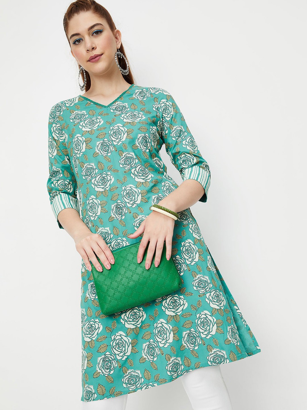 

Max Floral Printed V-Neck Straight Kurta, Green