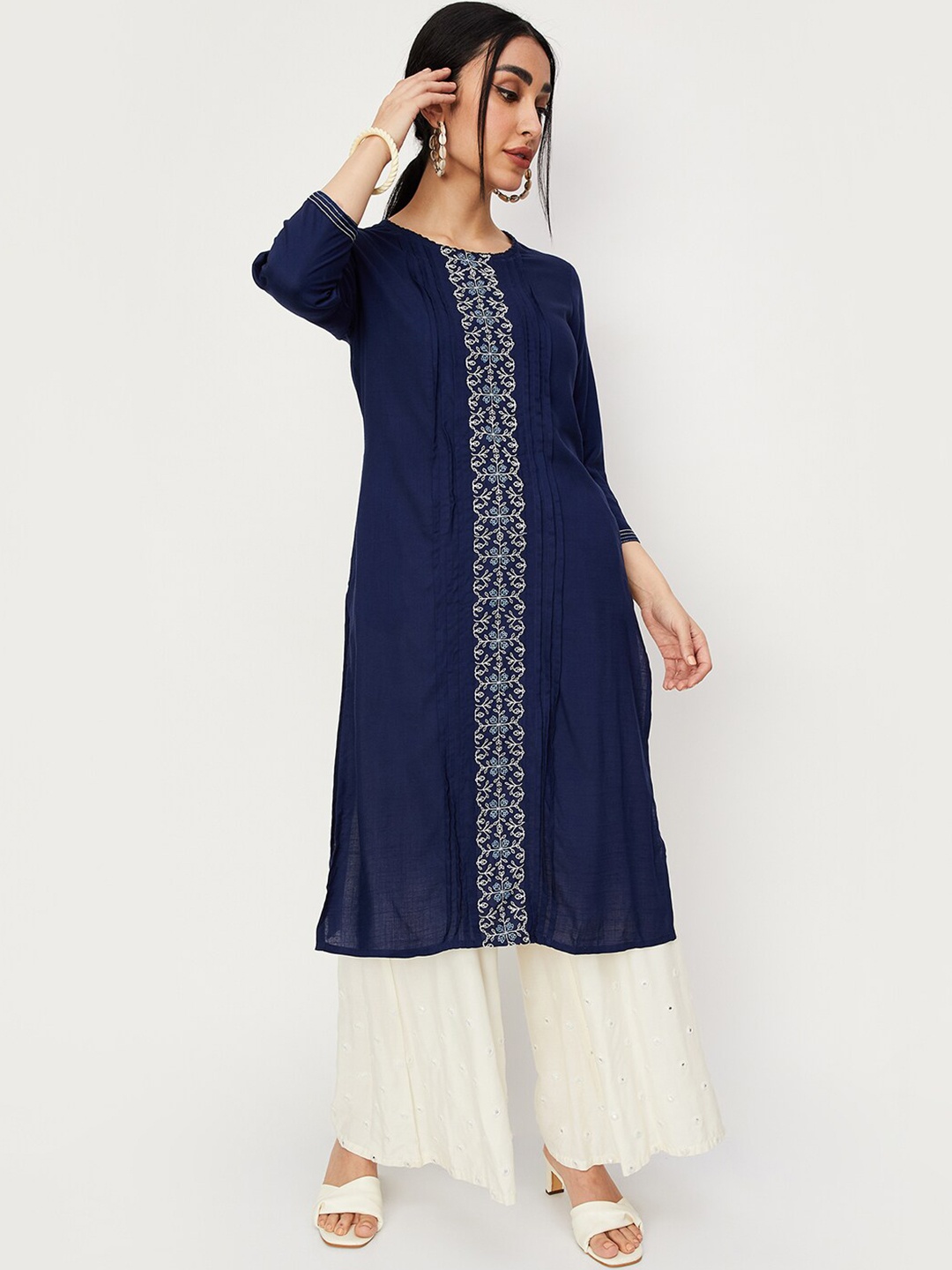 

Max Ethnic motif embroidered Kurta, Blue