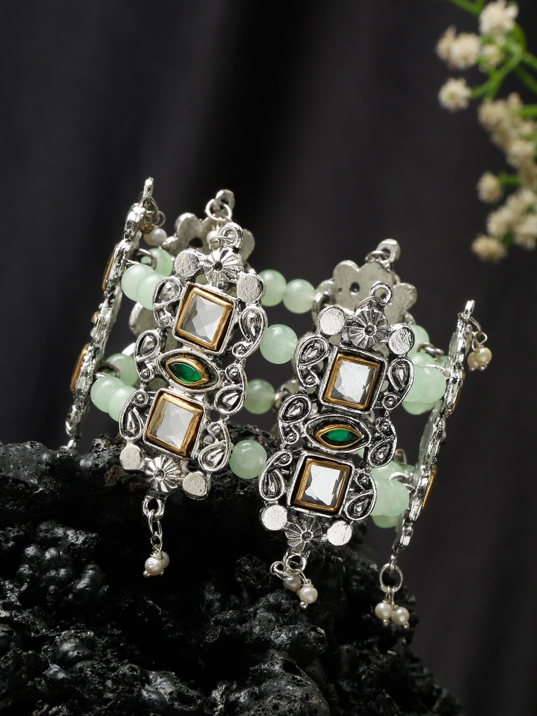 

Sangria Silver-Plated Stone-Beaded Cuff Oxidised Bracelet