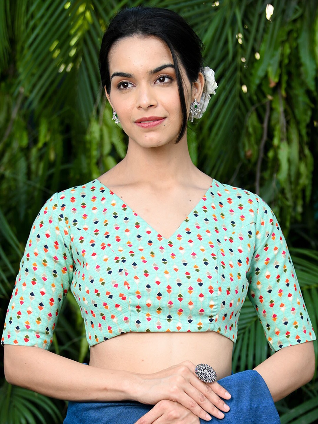 

BEATITUDE Printed V-Neck Cotton Saree Blouse Saree Blouse, Sea green