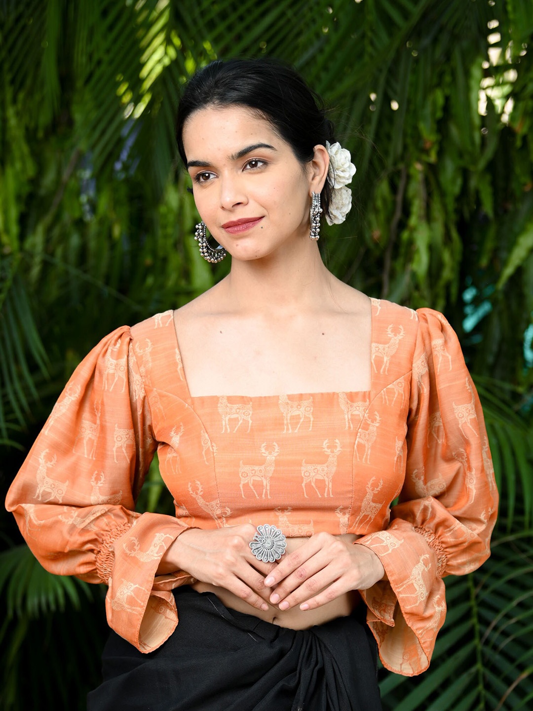 

BEATITUDE Printed Square Neck Saree Blouse, Orange