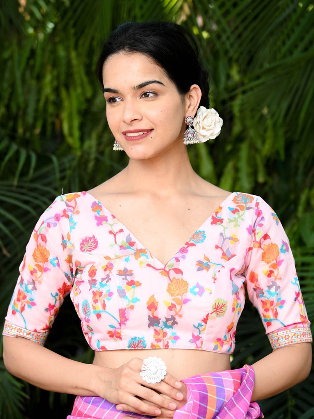 

BEATITUDE Floral Printed V-Neck Modal Silk Saree Blouse, White