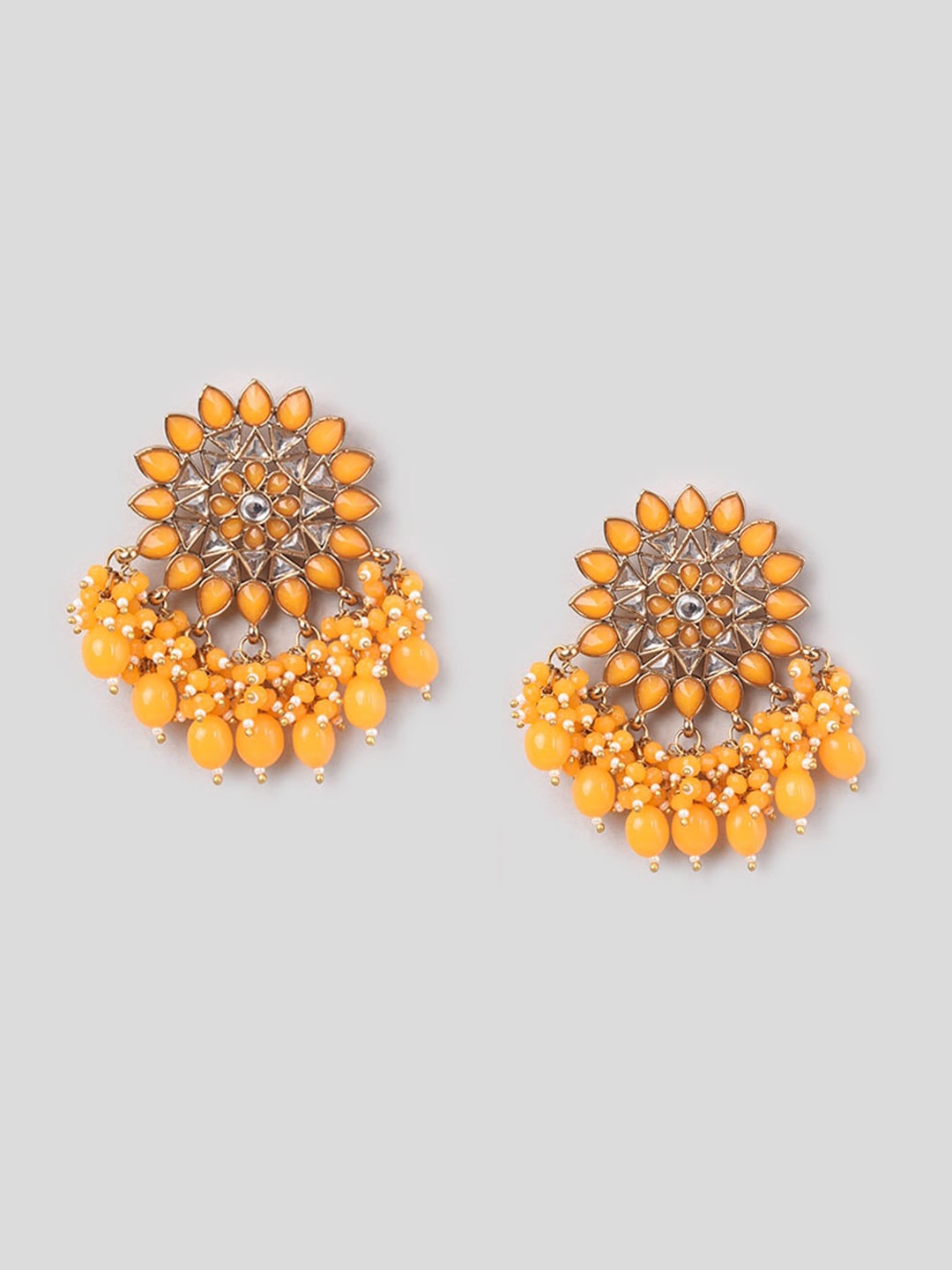 

phuljhadi Gold-Plated Contemporary Studs Earrings