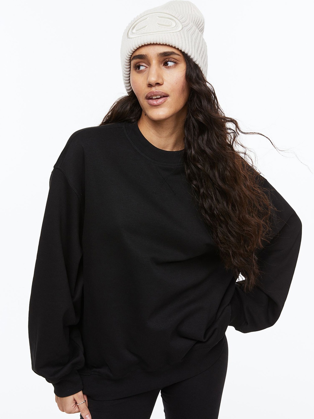 

COLOR CAPITAL Round Neck Sweatshirt, Black