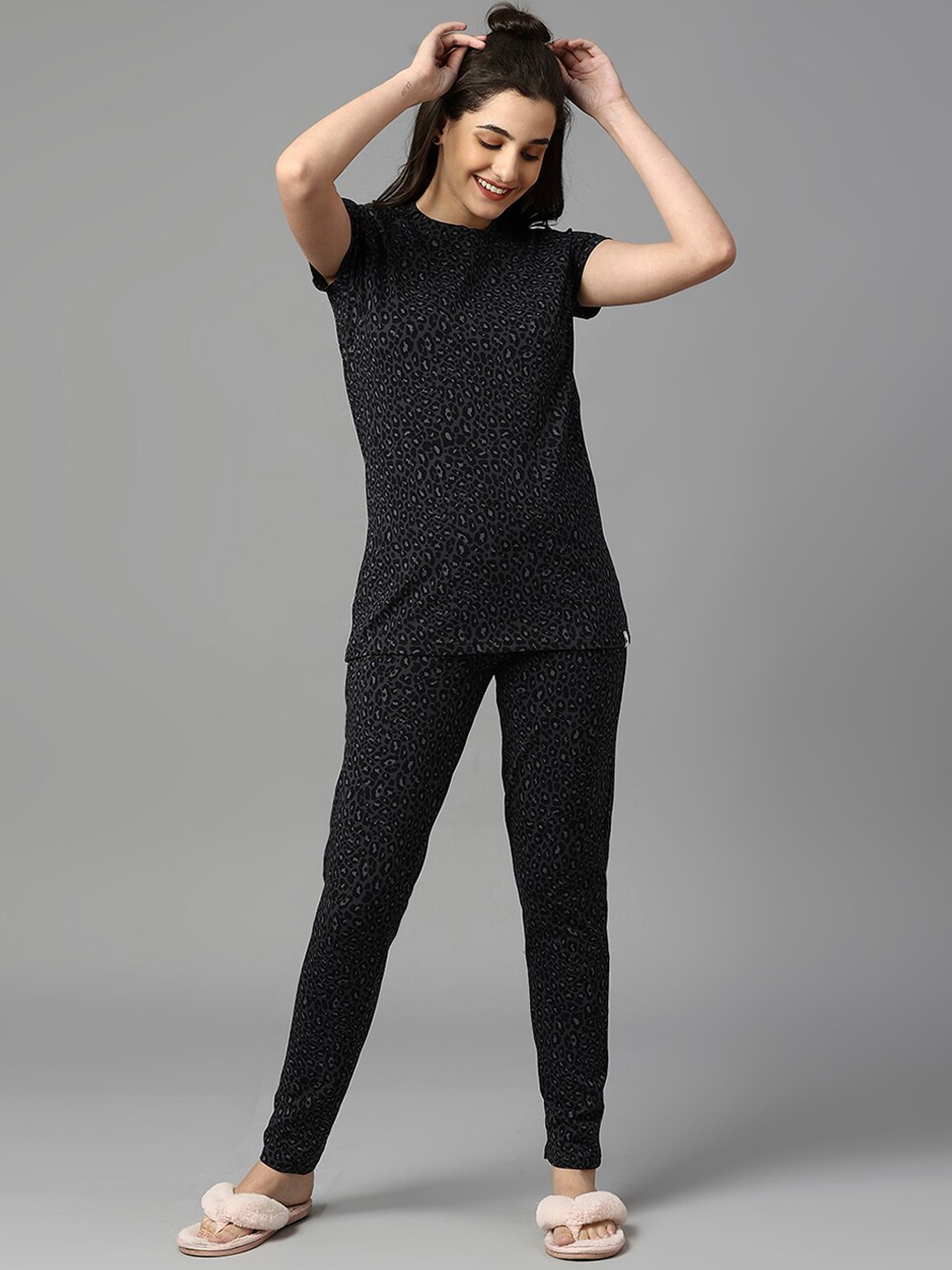 

Manaca Animal Printed Pure Cotton T-shirt With Trousers, Black