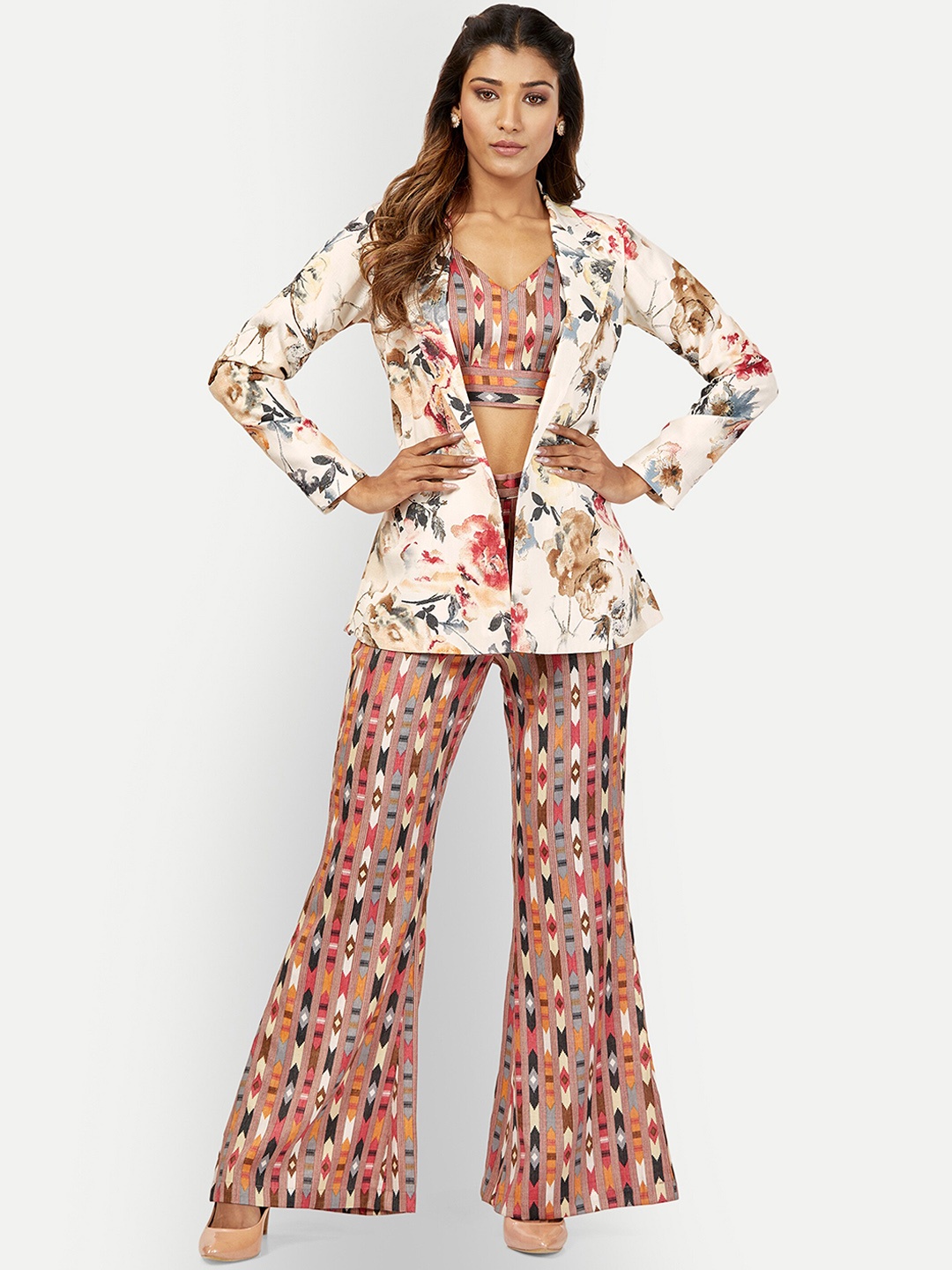 

DRESOUL Women Printed Top & Trouser With Blazer, White