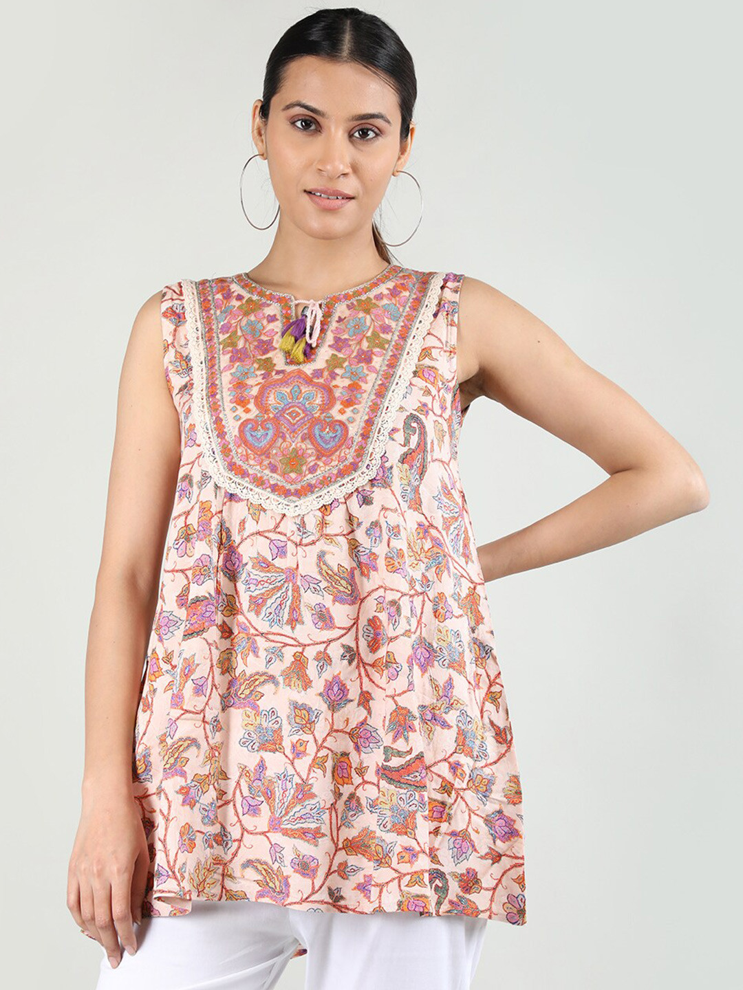 

Dlanxa Ethnic Motifs Printed Thread Work Tie Up Neck Sleeveless Kurti, Rose