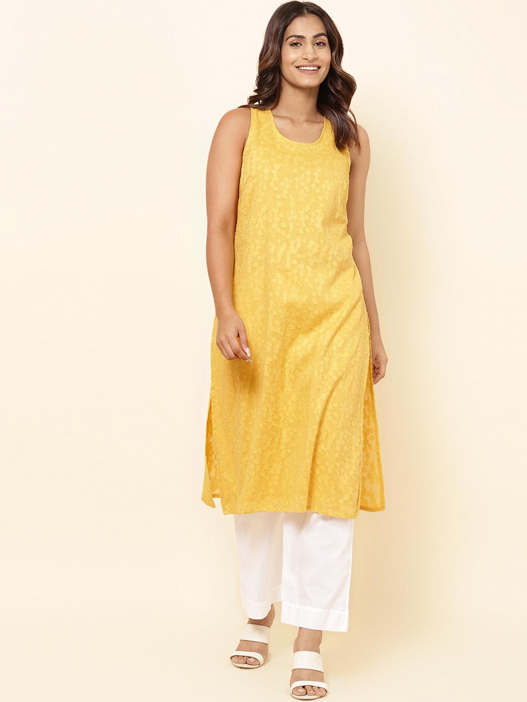 

Fabindia Abstract Self design straight Cotton Kurta, Mustard