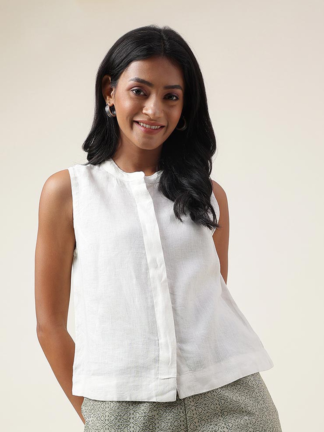 

Fabindia Mandarin Collar Sleeveless Linen Top, White