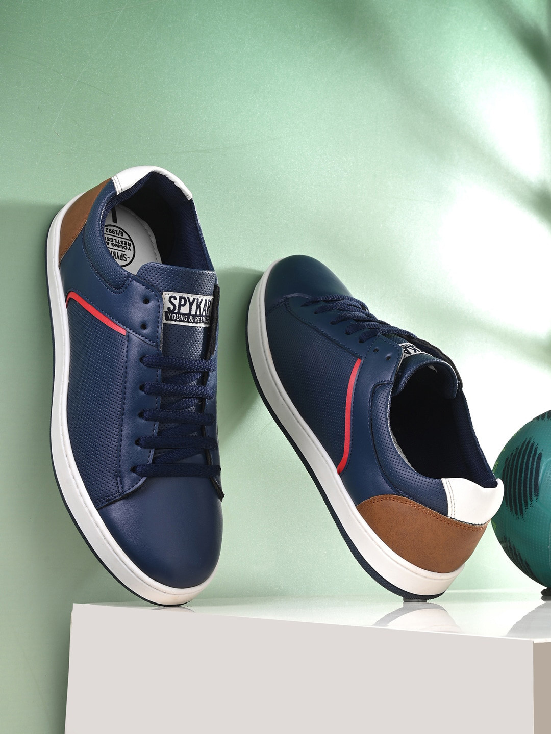 

SPYKAR Men Textured Contrast Sole Sneakers, Navy blue