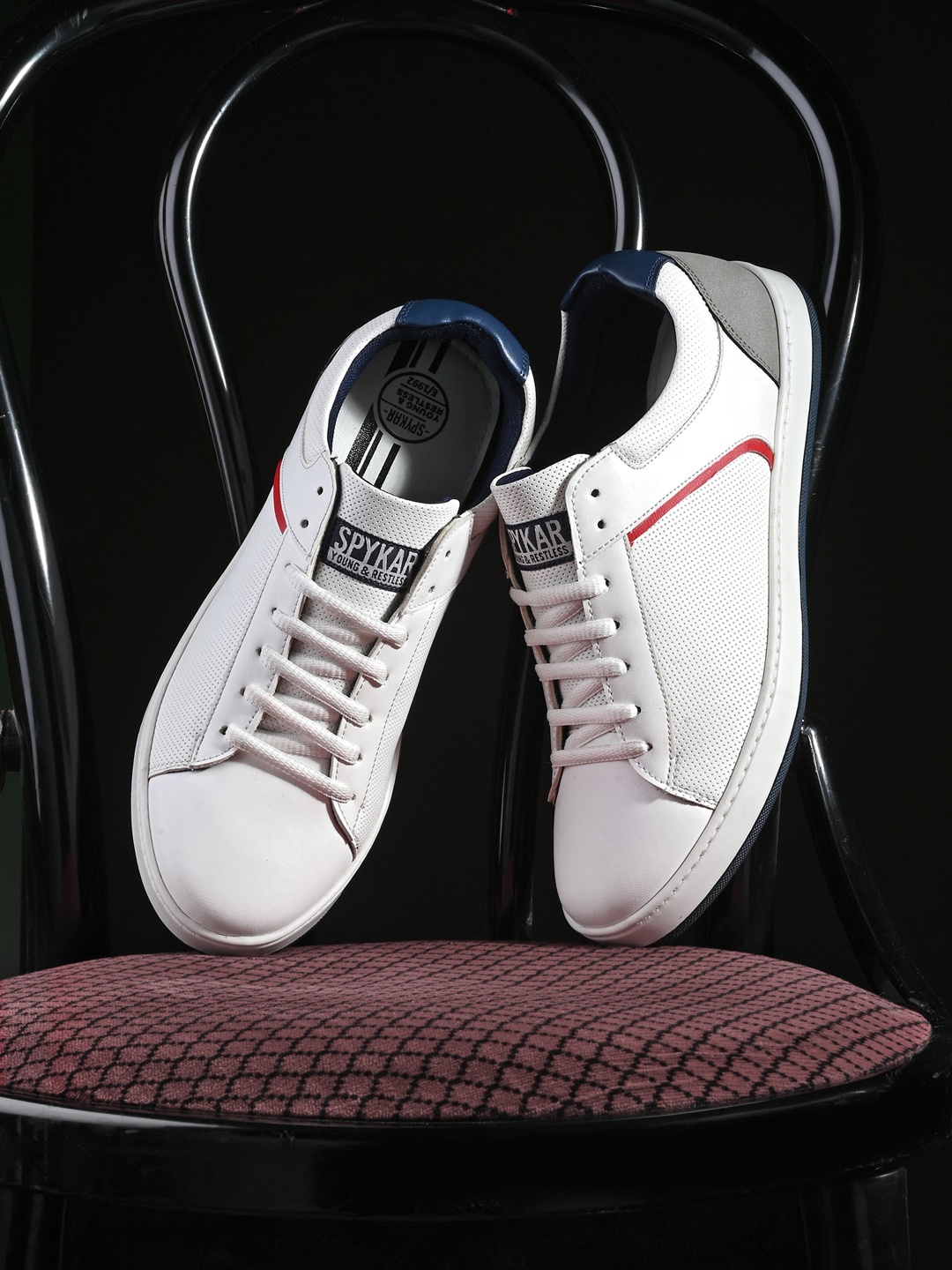 

SPYKAR Men Perforated Contrast Sole Sneakers, White