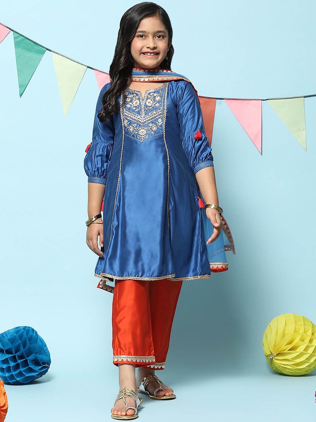 

Biba Girls Ethnic Motifs Yoke Design Thread Work Kurta with Palazzos & Dupatta, Blue