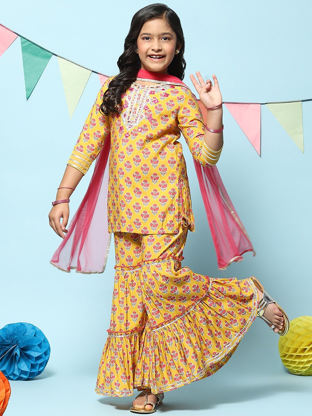 

Biba Girls Ethnic Motifs Printed Gotta Patti Straight Kurta With Sharara & Dupatta, Yellow