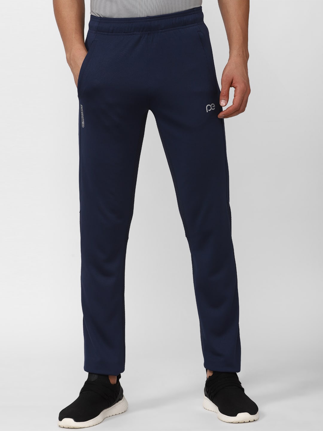 

Peter England Casuals Men Mid-Rise Trousers, Navy blue