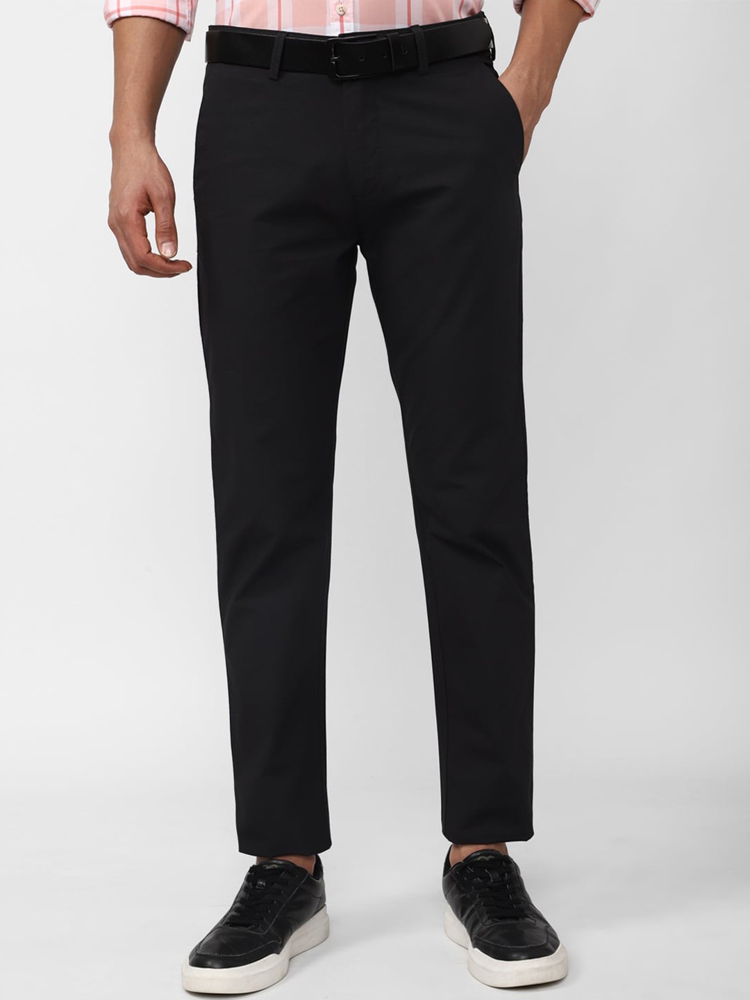 

Peter England Casuals Men Slim Fit Pleated Pure Cotton Formal Trousers, Black