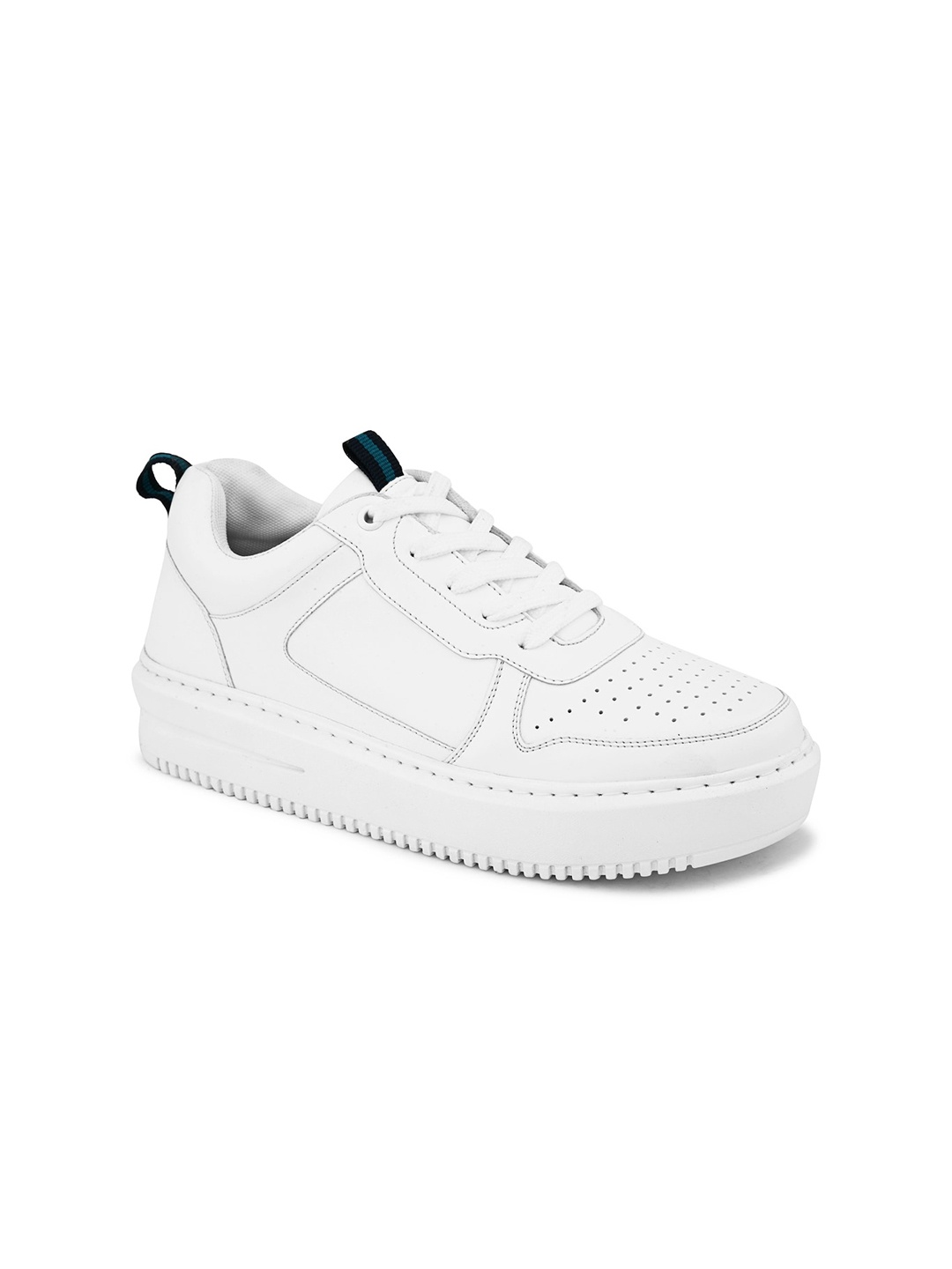 

The Roadster Lifestyle Co. Women White Perforated Lightweight Sneakers