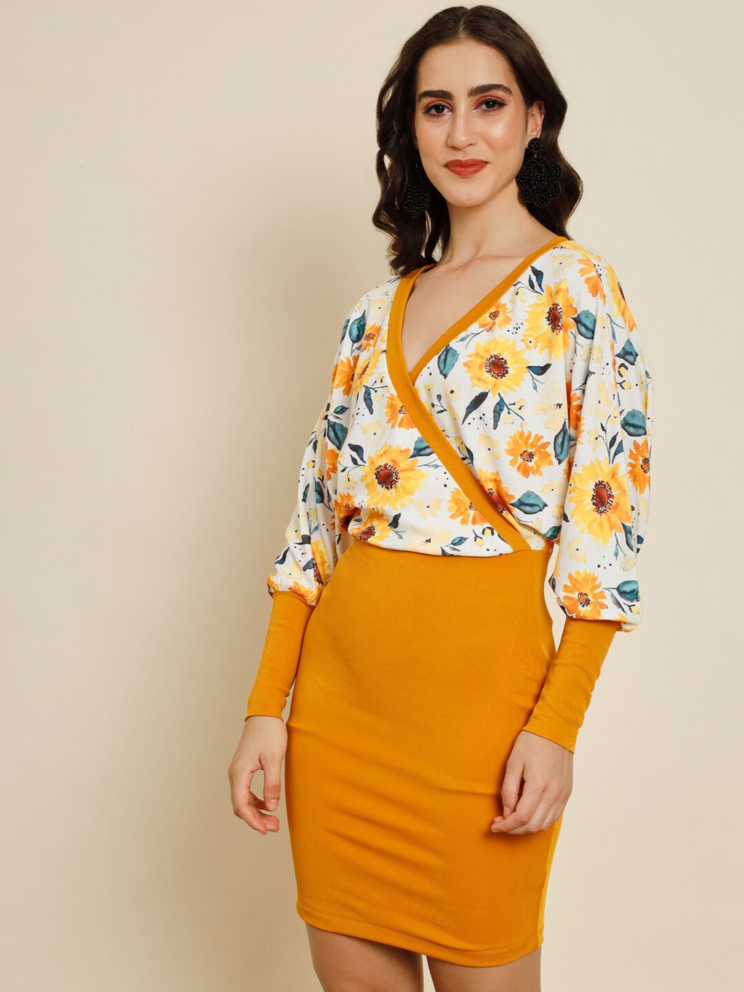 

BAESD Floral Printed V-Neck Cuffed Sleeves Bodycon Dress, White