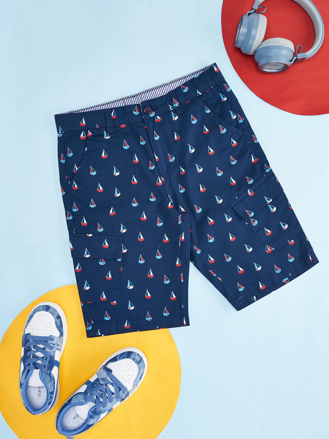 

Pantaloons Junior Boys Conversational Printed Cotton Shorts, Navy blue