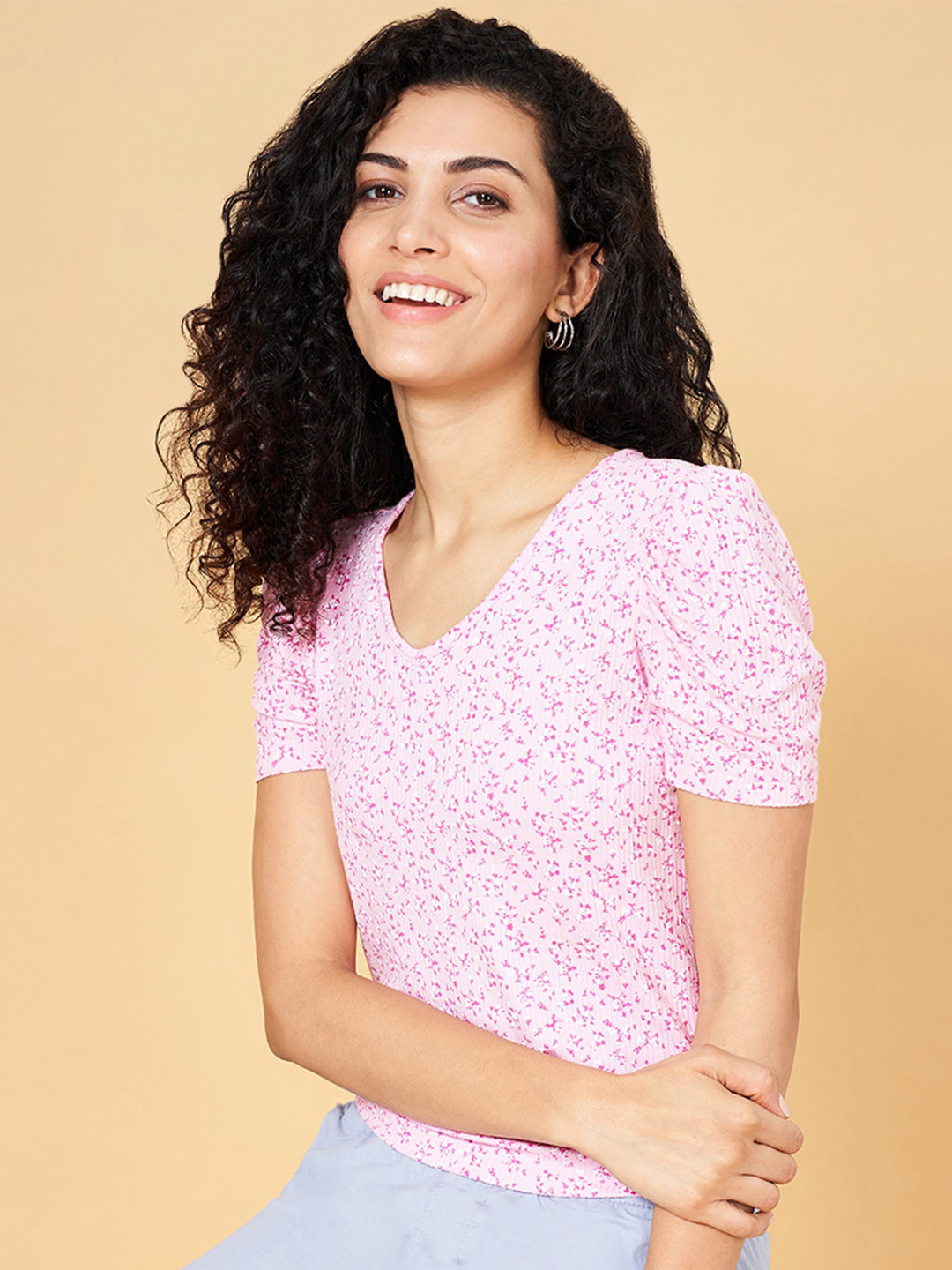 

Honey by Pantaloons Floral Printed V-Neck Top, Pink