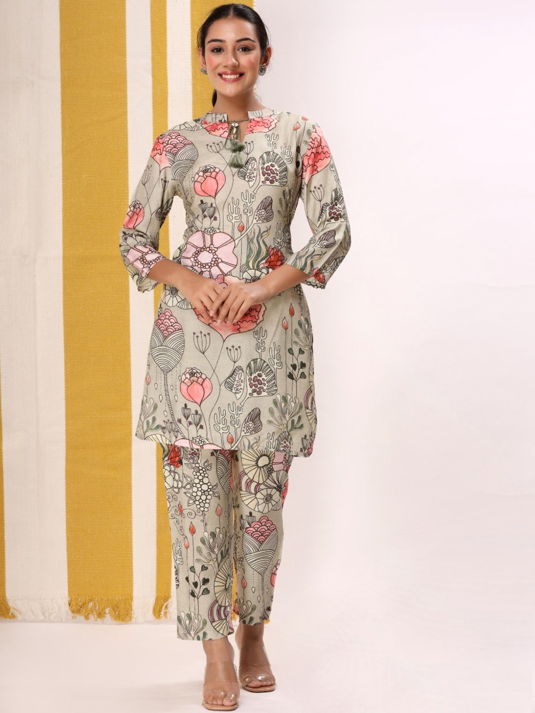 

ZARI Floral Printed Muslin Co-Ords, Green