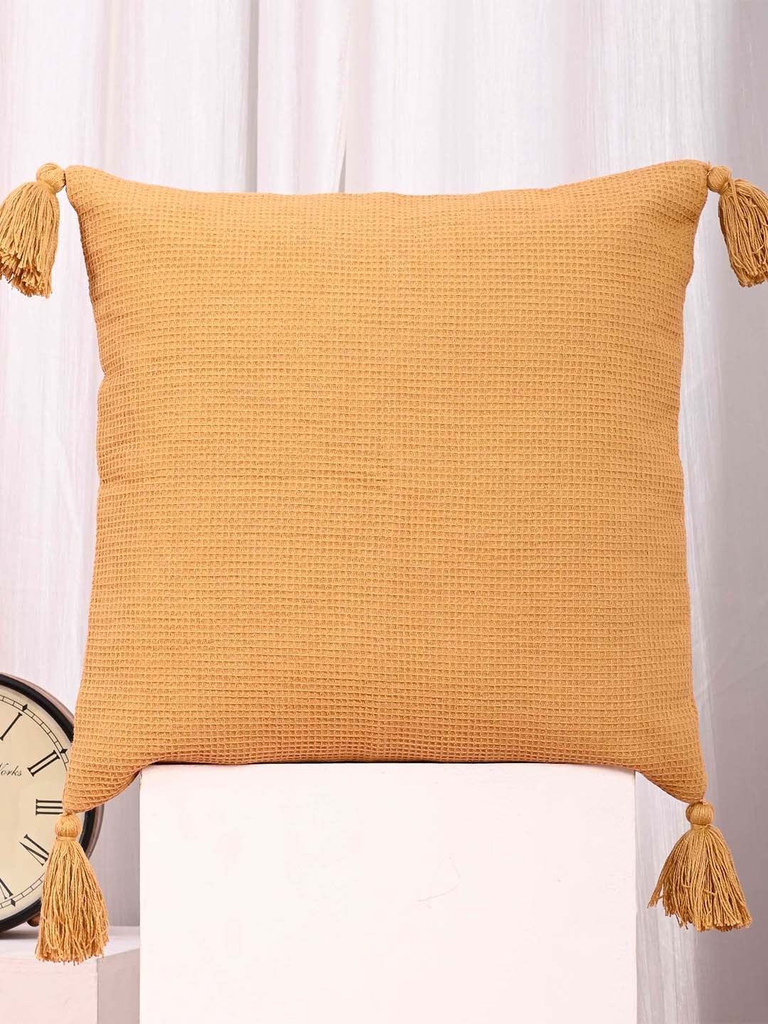 

OUSSUM Beige 2 Pieces Square Cotton Cushion Covers With Tassels