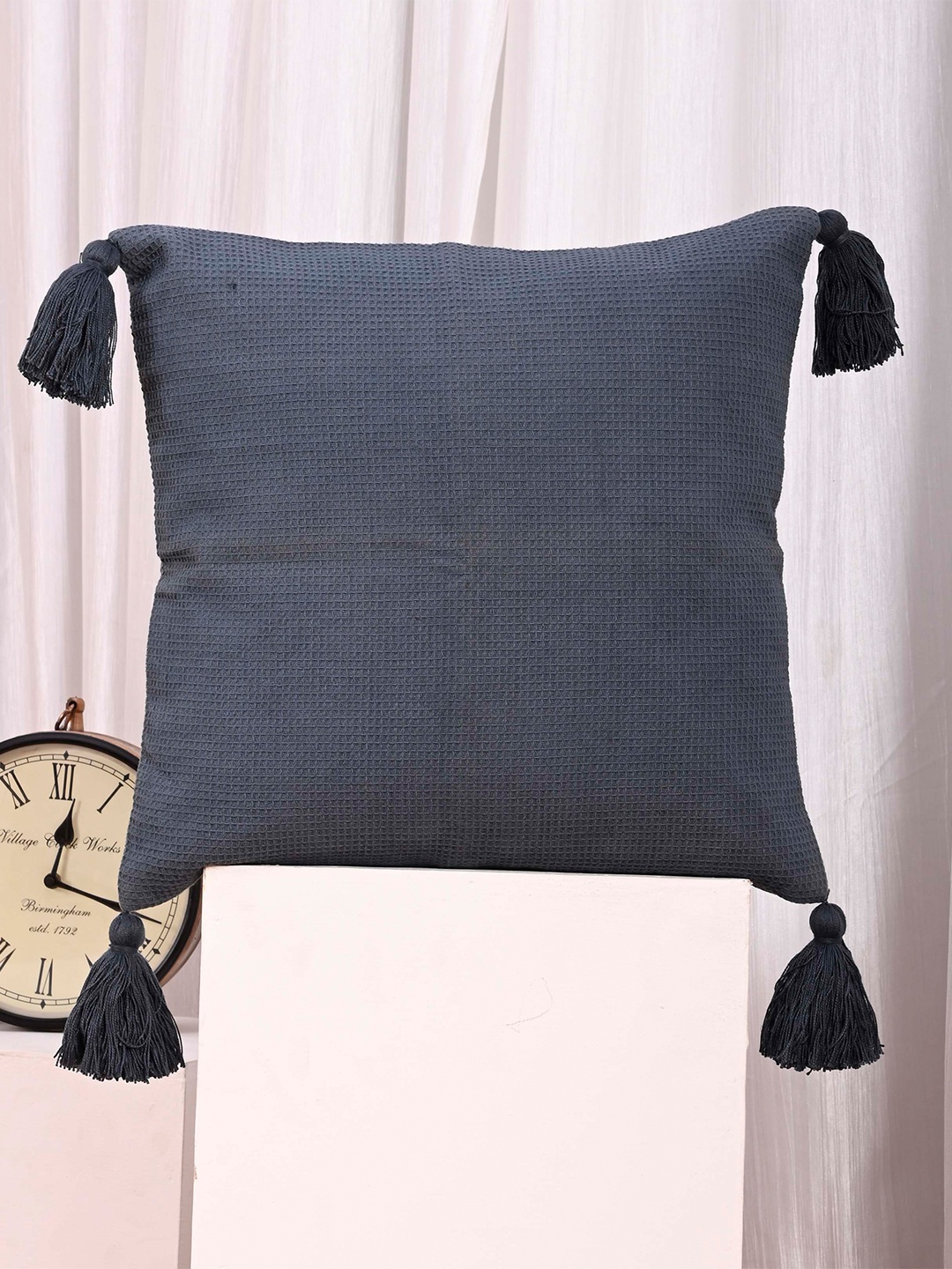 

OUSSUM Grey 2 Pieces Square Cotton Cushion Covers With Tassels