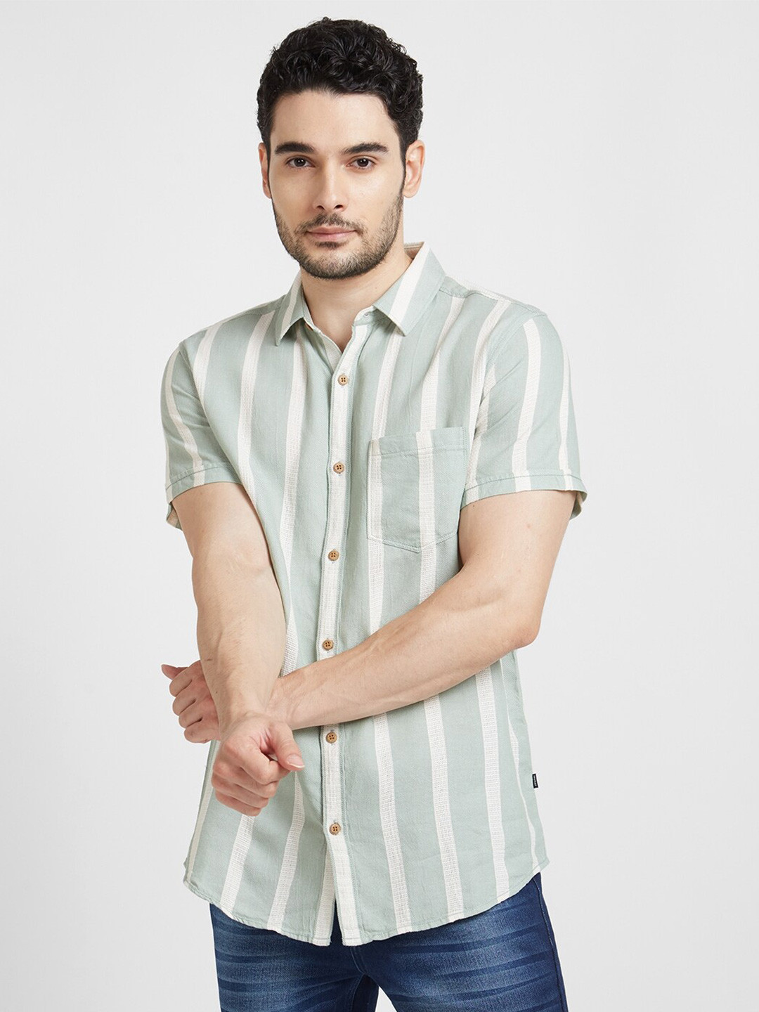 

SPYKAR Classic Striped Slim Fit Casual Shirt, Green