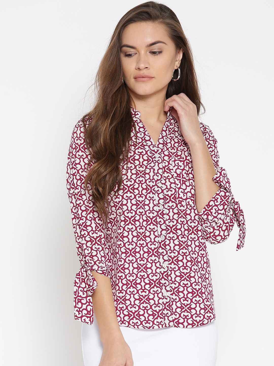

Style Quotient Women Burgundy & White Regular Fit Printed Casual Shirt