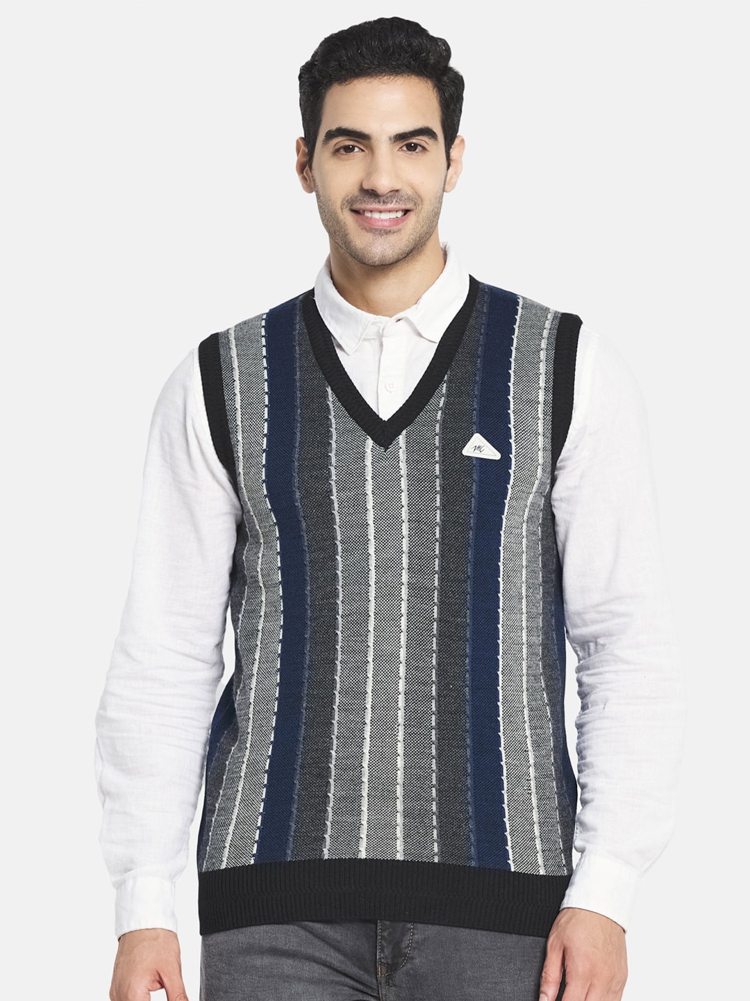 

Monte Carlo V-Neck Striped Woollen Sweater Vest, Black