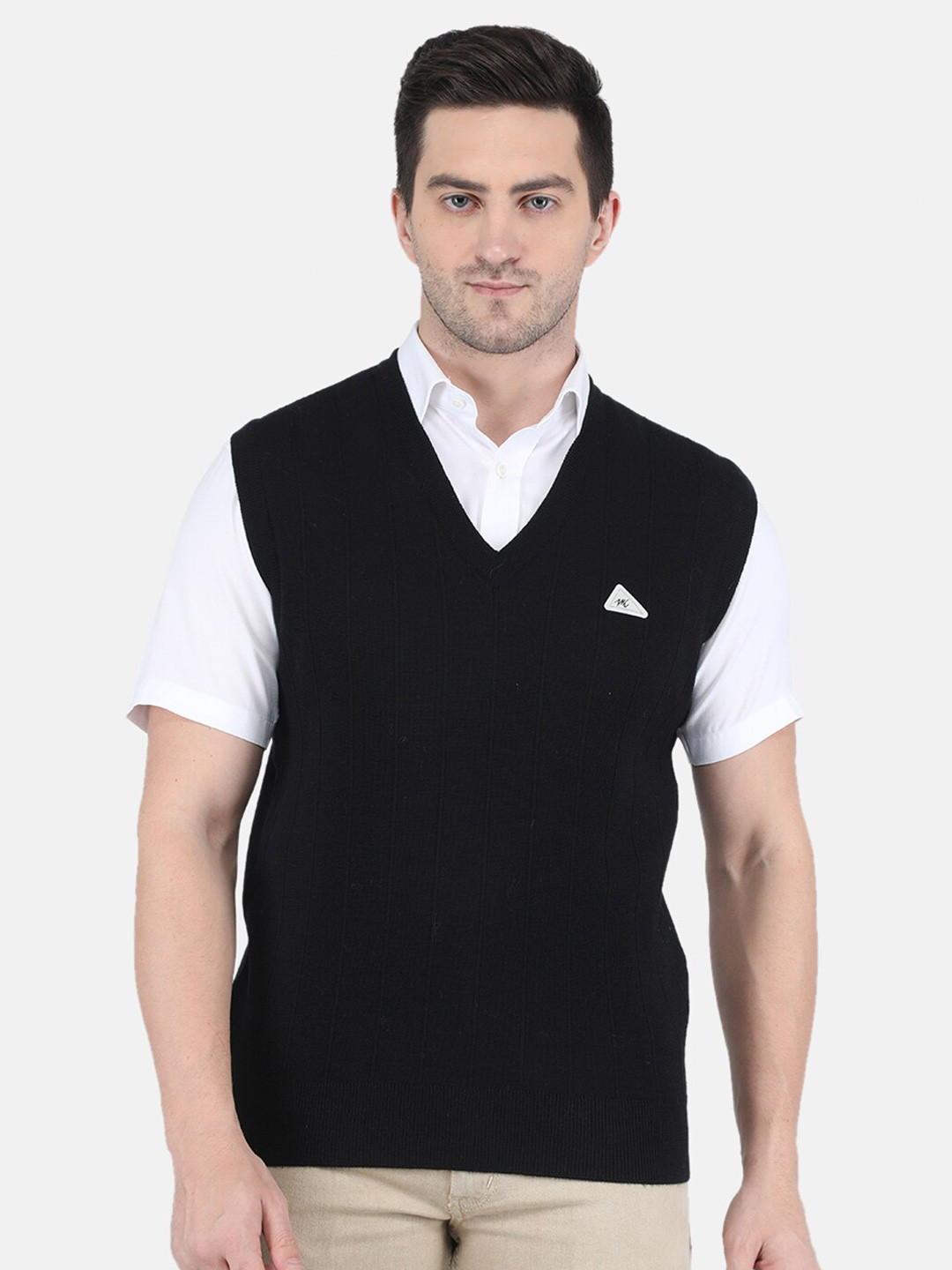 

Monte Carlo V-Neck Wool Sweater Vest, Black