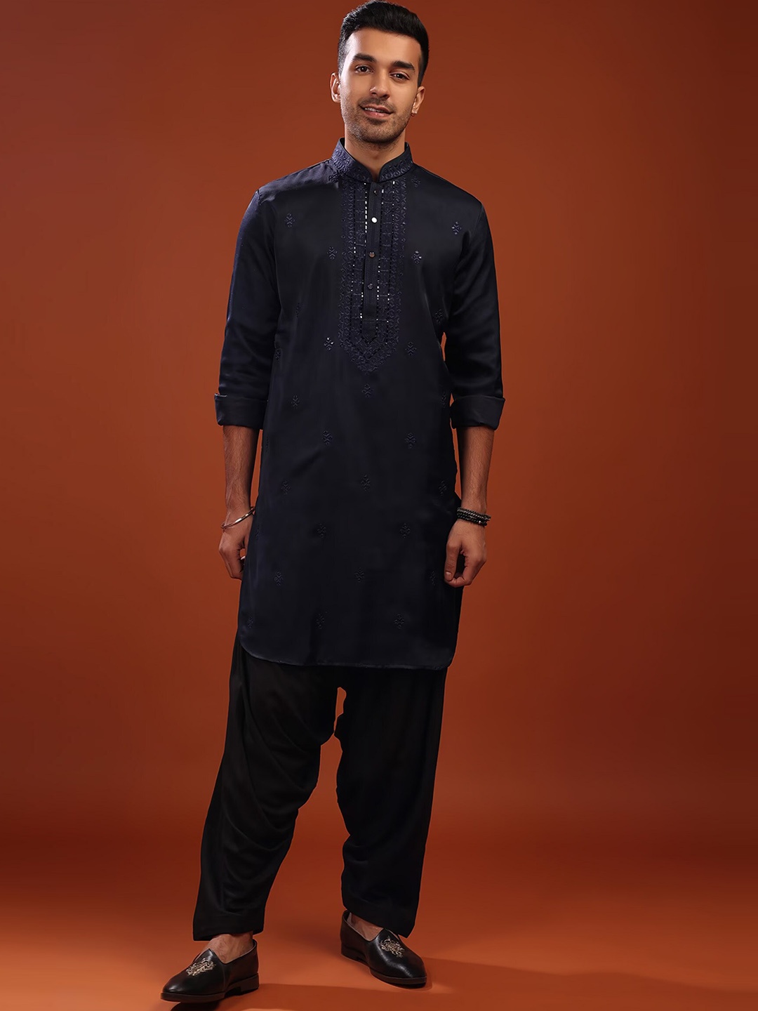 

KALKI Fashion Ethnic Motifs Embroidered Mirror Work Kurta With Patiala, Blue