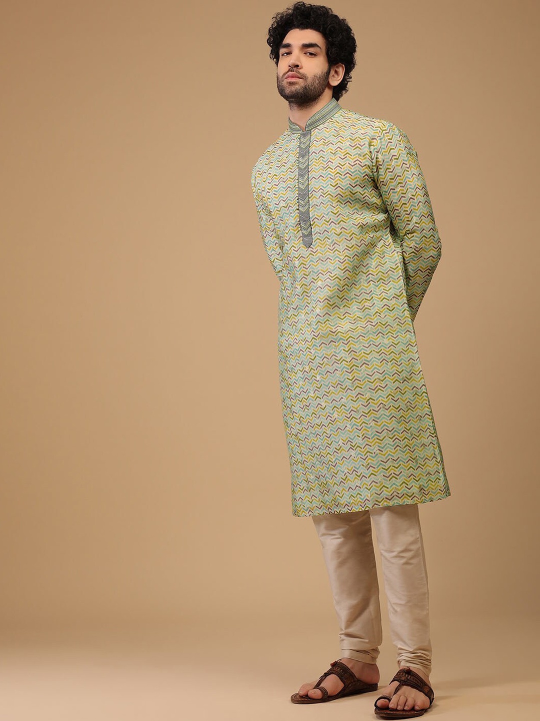 

KALKI Fashion Geometric Printed Regular Kurta with Churidar, Green