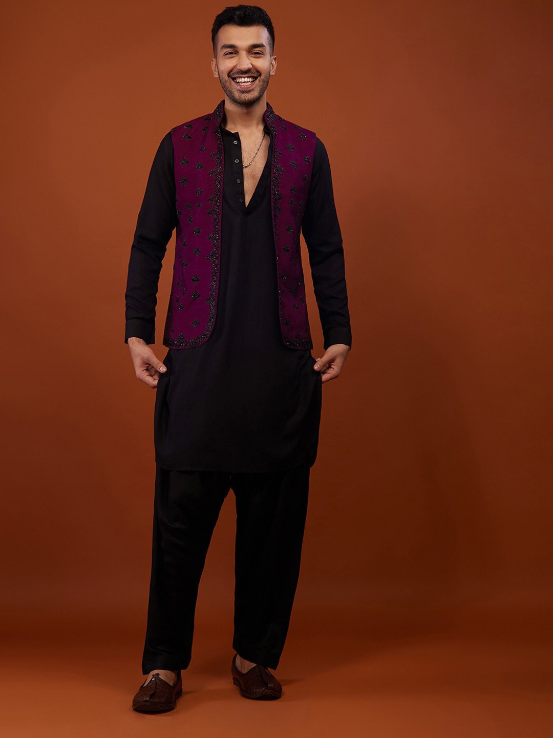 

KALKI Fashion Beads & Stones Kurta With Patiala & Nehru Jacket, Black