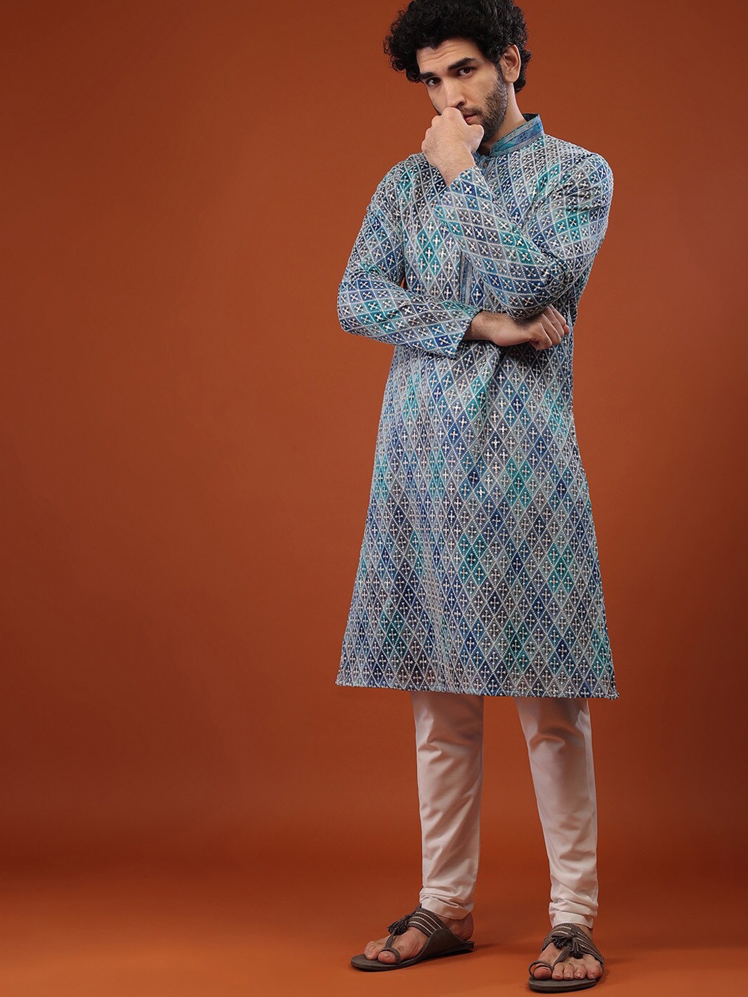 

KALKI Fashion Ethnic Motifs Embroidered Thread Work Kurta With Churidar, Blue