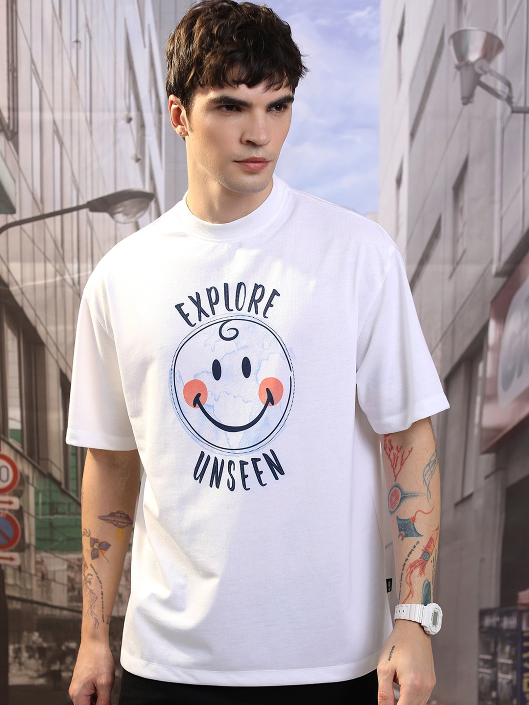 HIGHLANDER Unisex Typography Printed Drop Shoulder Oversized T-shirt, White