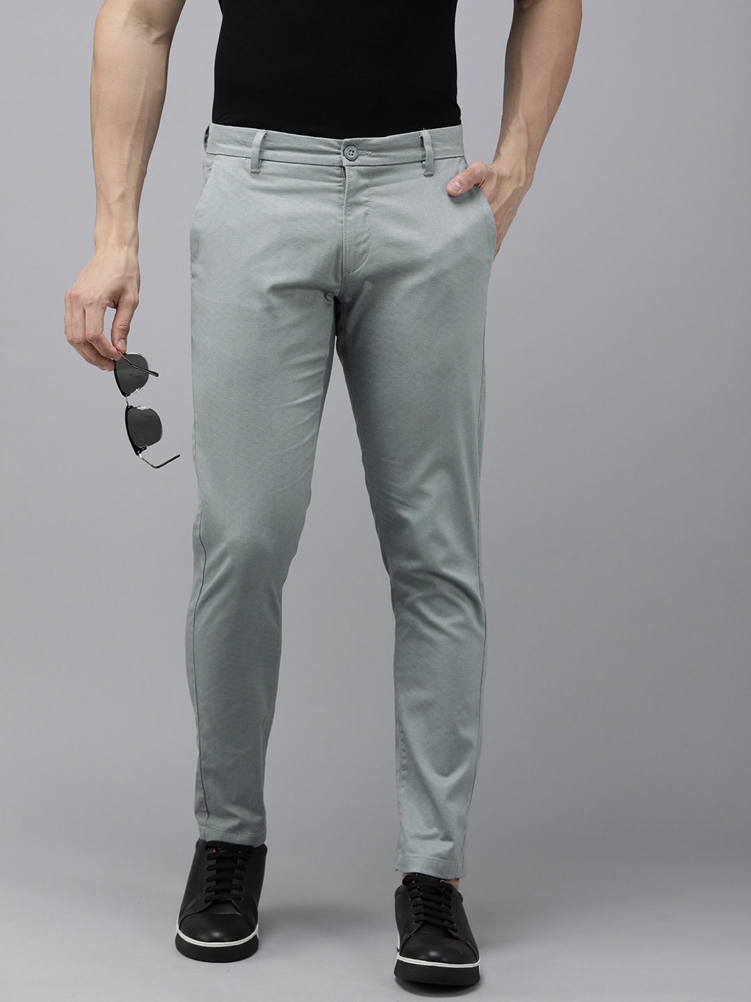 

U.S. Polo Assn. Men Printed Slim Fit Mid-Rise Chinos Trousers, Grey