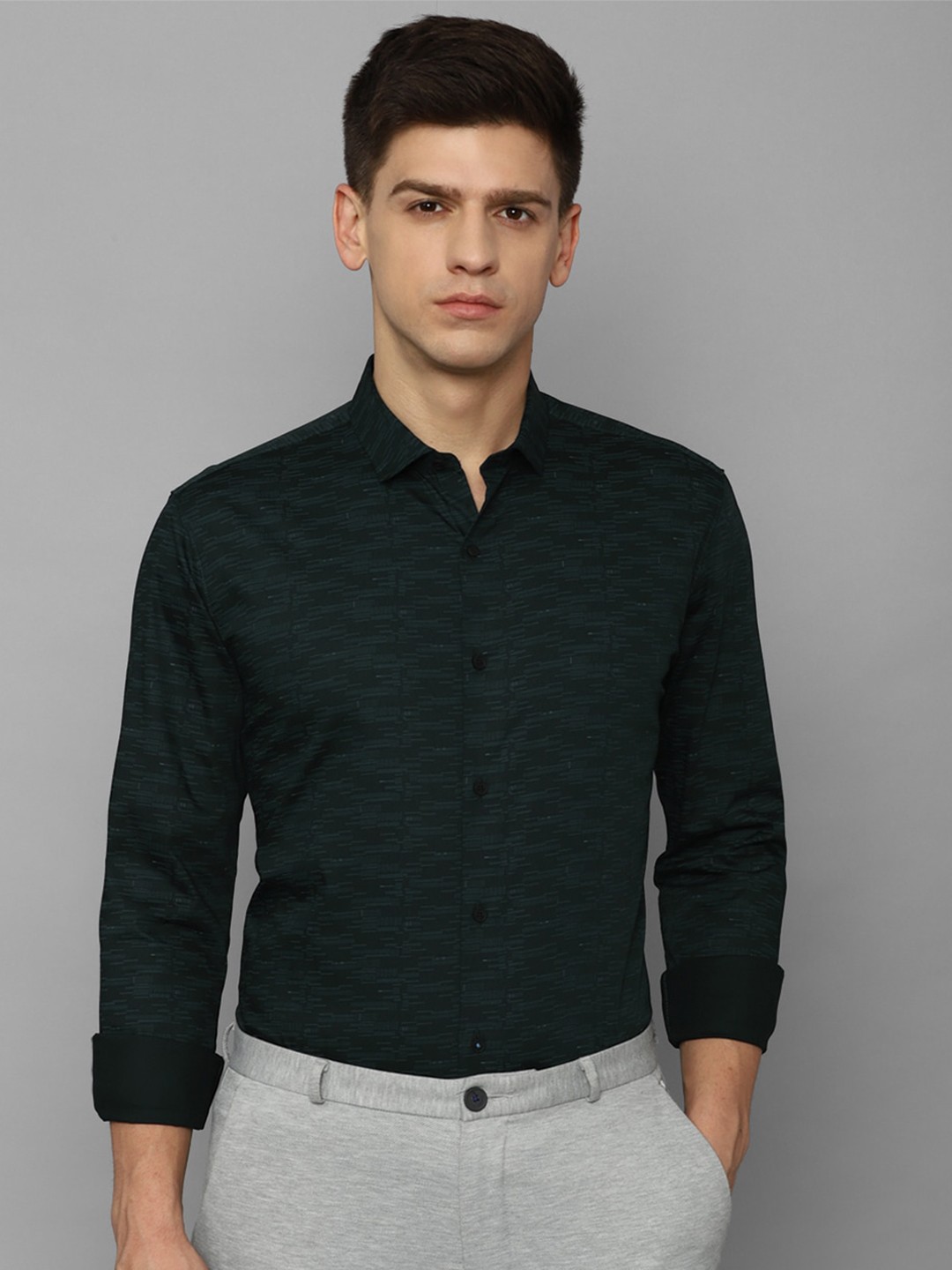 

Louis Philippe Sport Slim Fit Abstract Printed Casual Shirt, Black