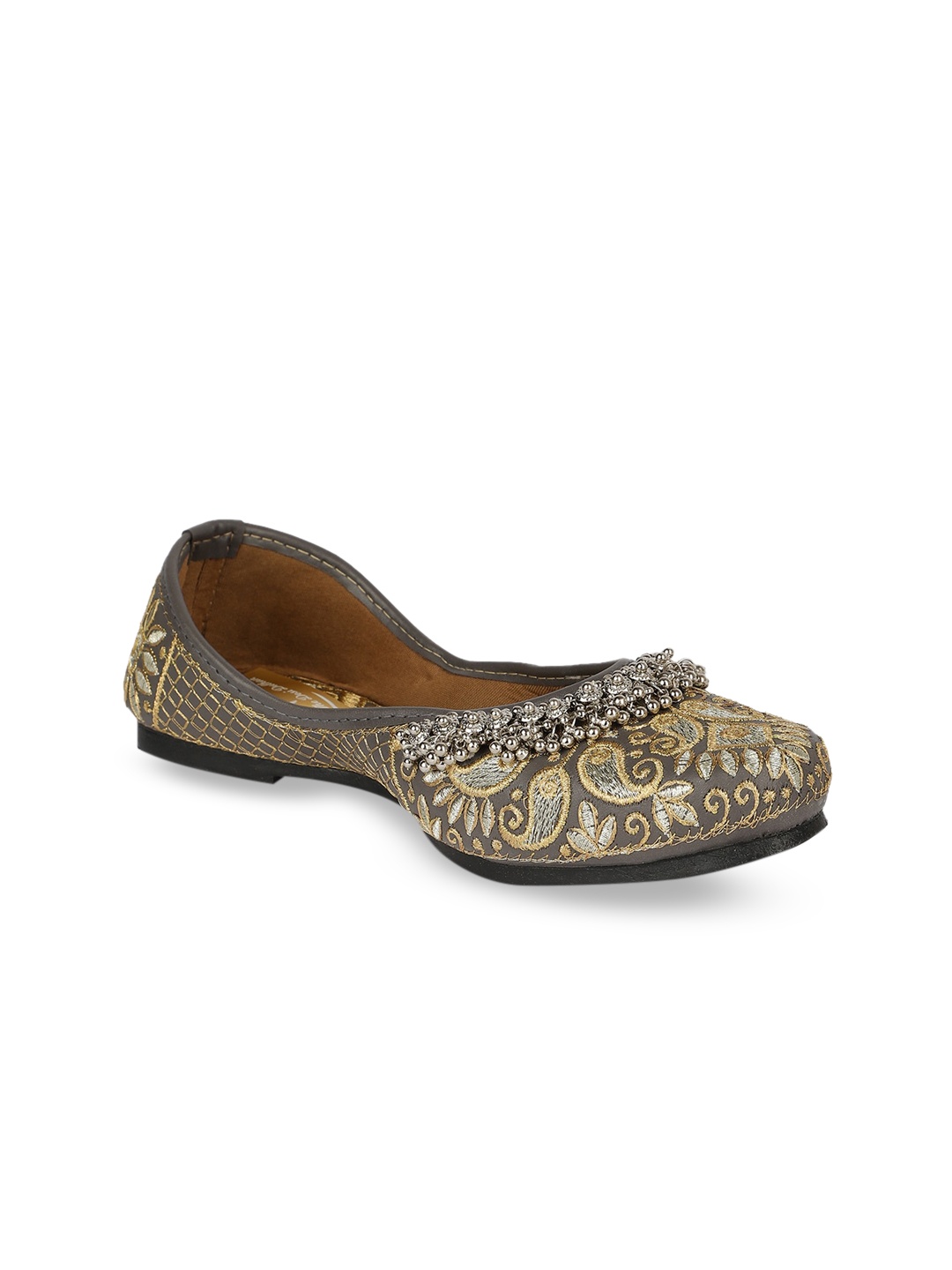 

The Desi Dulhan Embellished Embroidered Ethnic Mojaris, Grey
