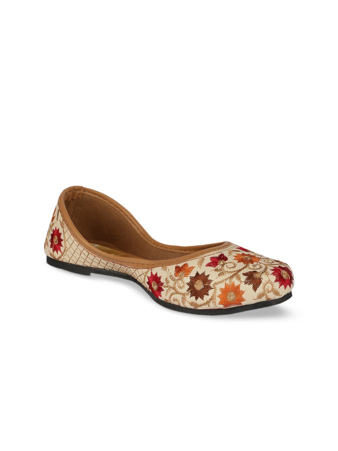 

The Desi Dulhan Embroidered Ethnic Mojaris, Gold
