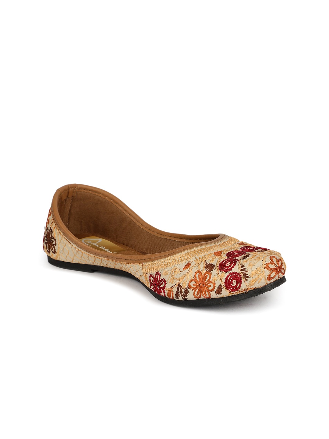 

The Desi Dulhan Embroidered Ethnic Mojaris, Gold