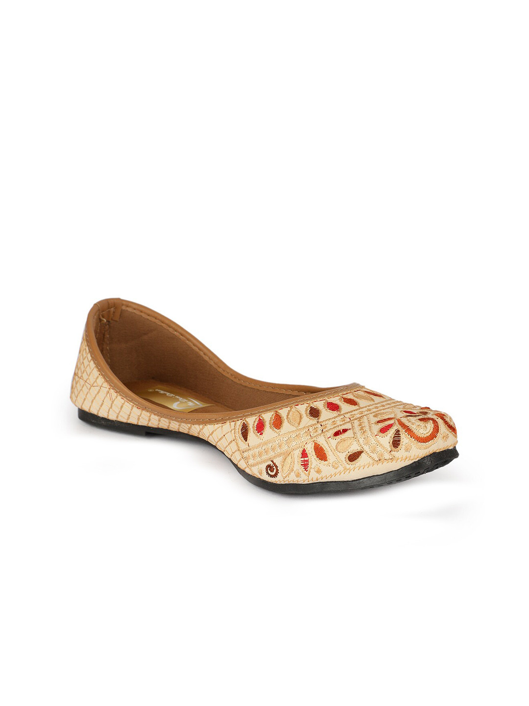 

The Desi Dulhan Embroidered Ethnic Mojaris, Gold