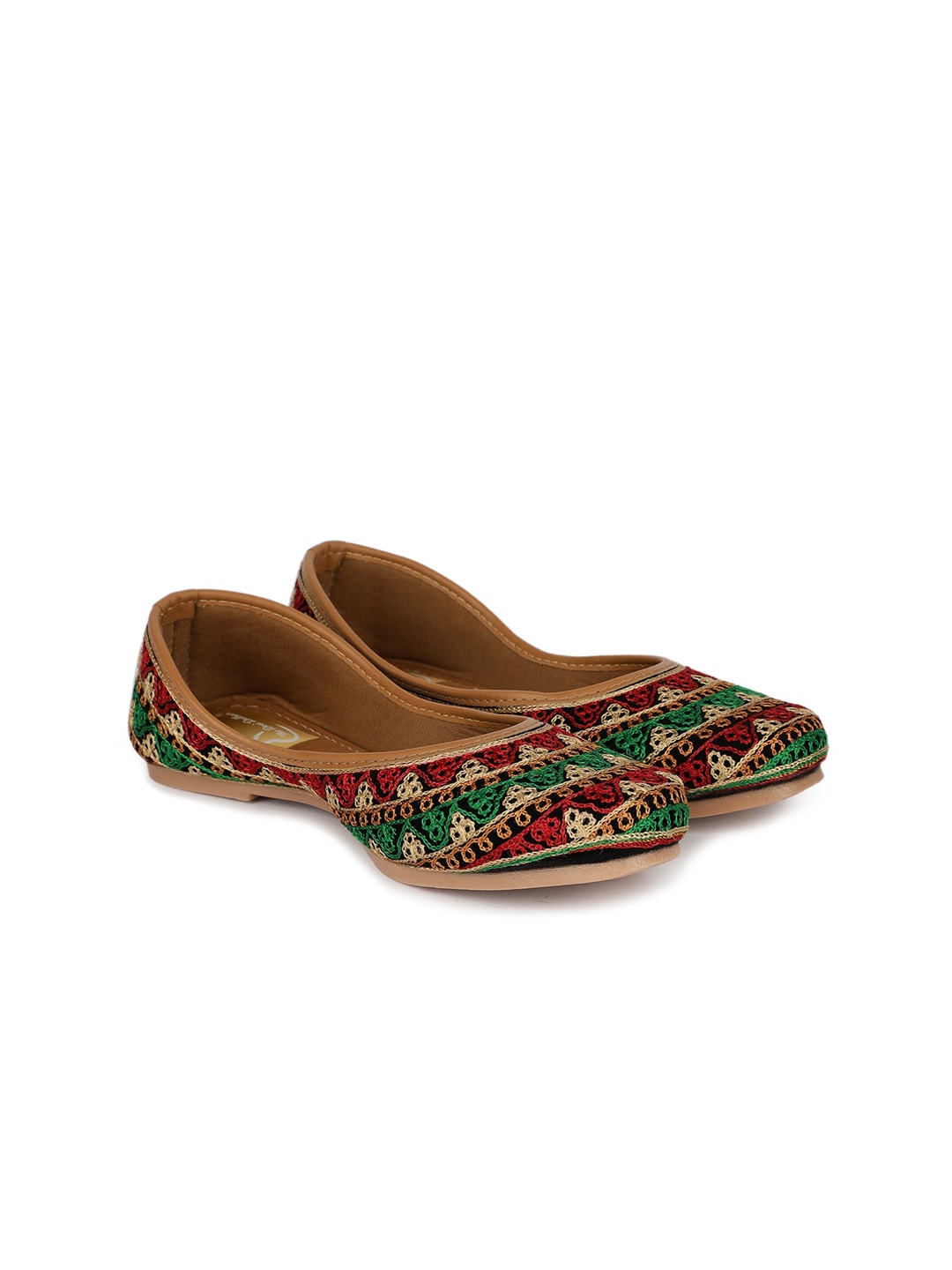 

The Desi Dulhan Embroidered Ethnic Mojaris, Green